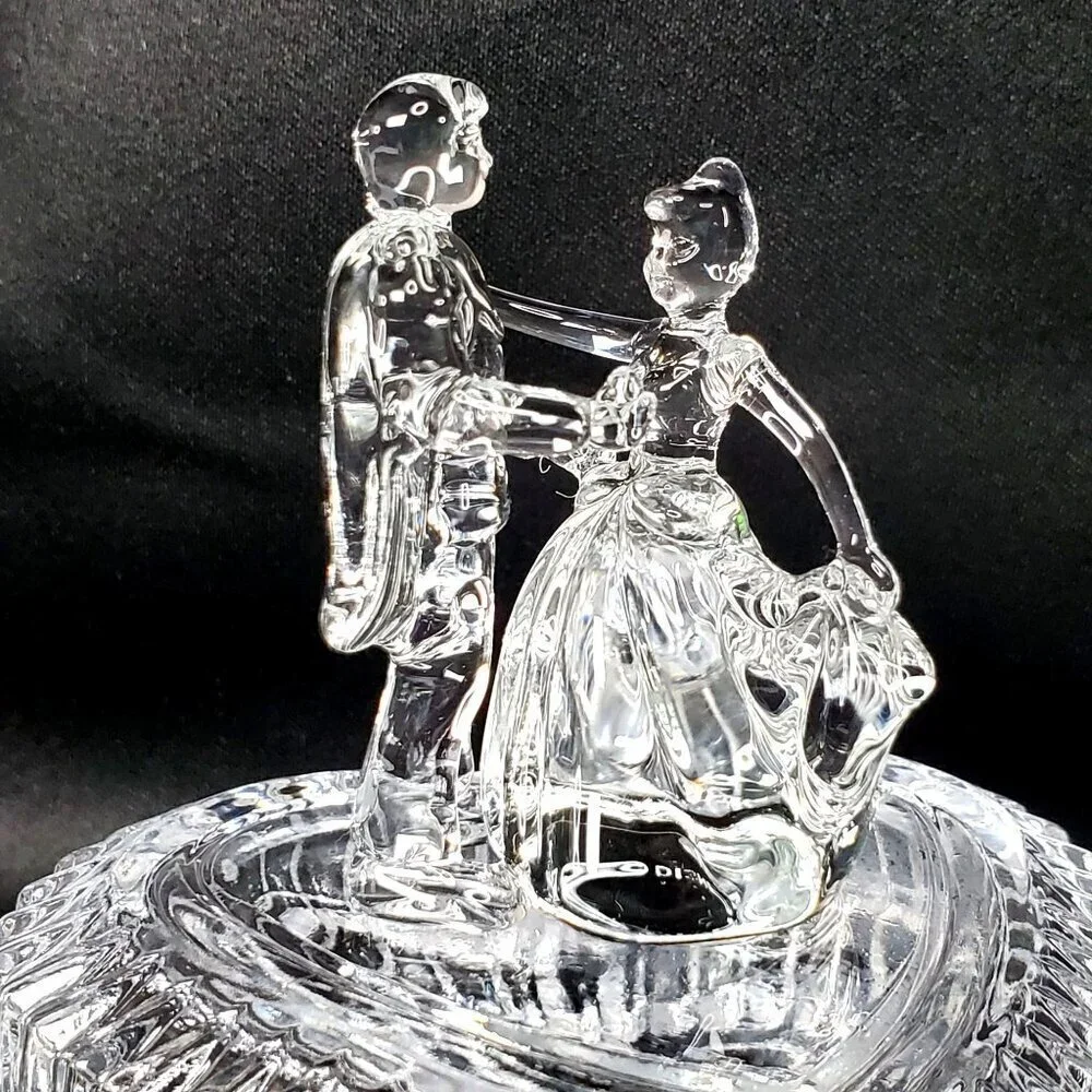 Disney Royal Treatment Cinderella & Prince Arribas Brothers Crystal Trinket Box